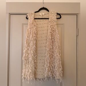 entro Cream Open-Knit Fringe Vest